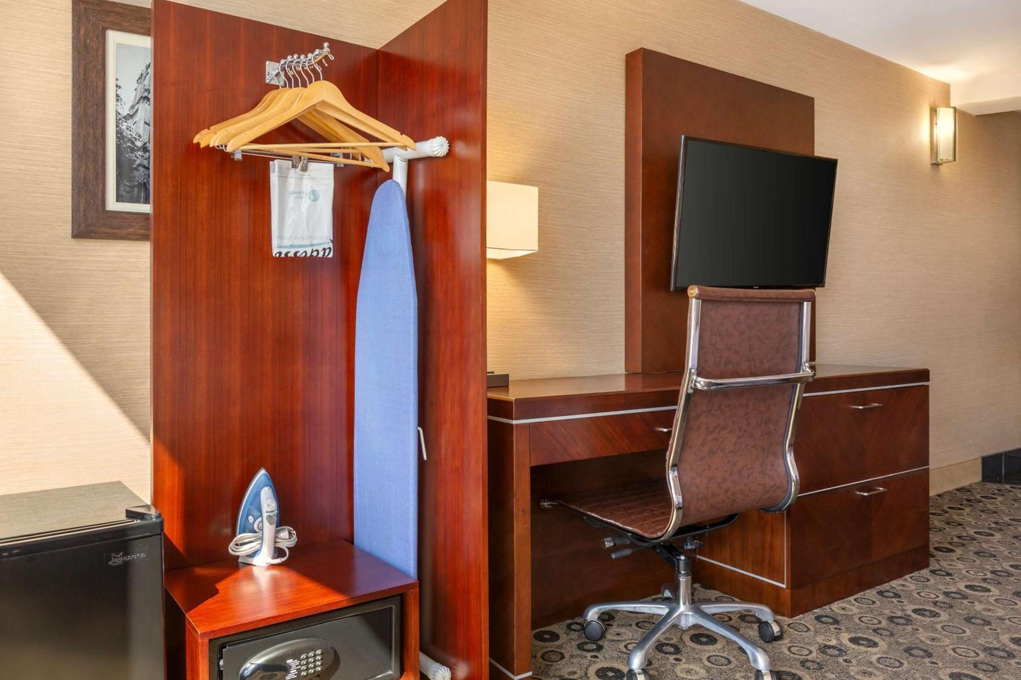 Radisson Hotel Southfield-Detroit Eksteriør billede